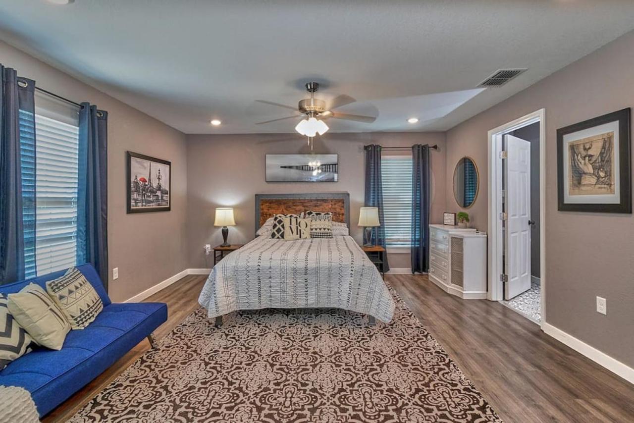 Cozy Haven Attached To Million Home - South Tampa Luaran gambar