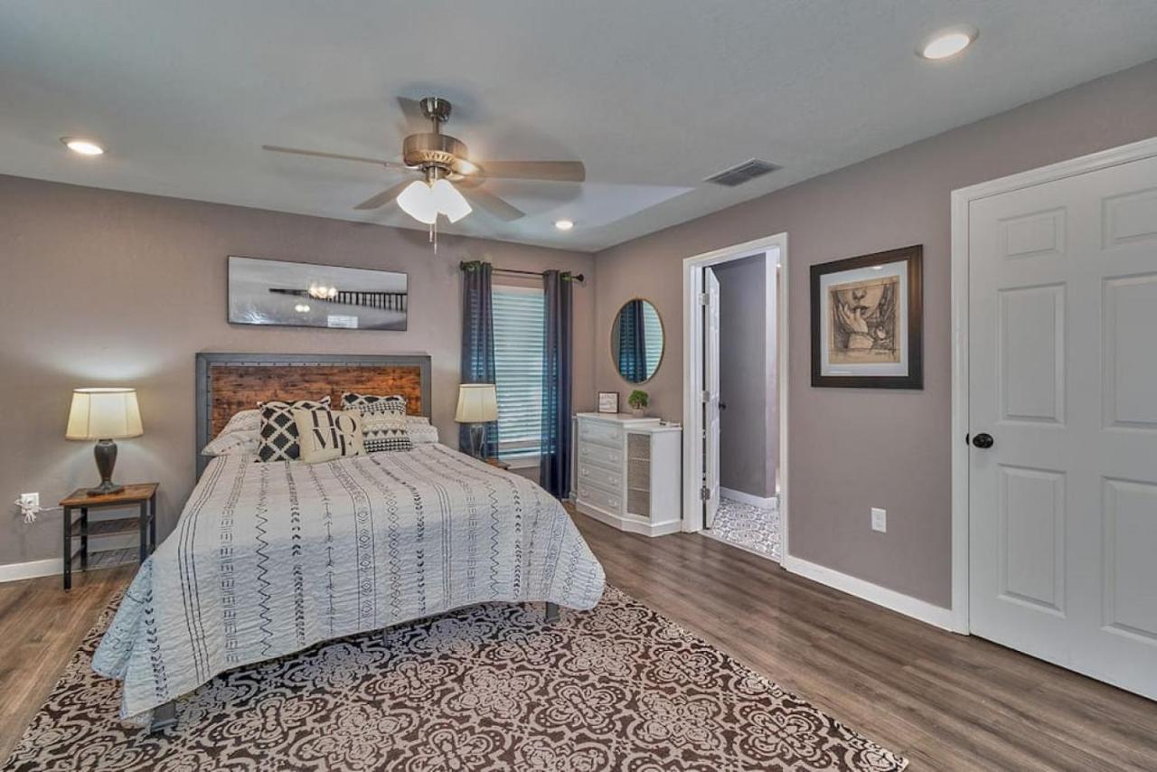 Cozy Haven Attached To Million Home - South Tampa Luaran gambar
