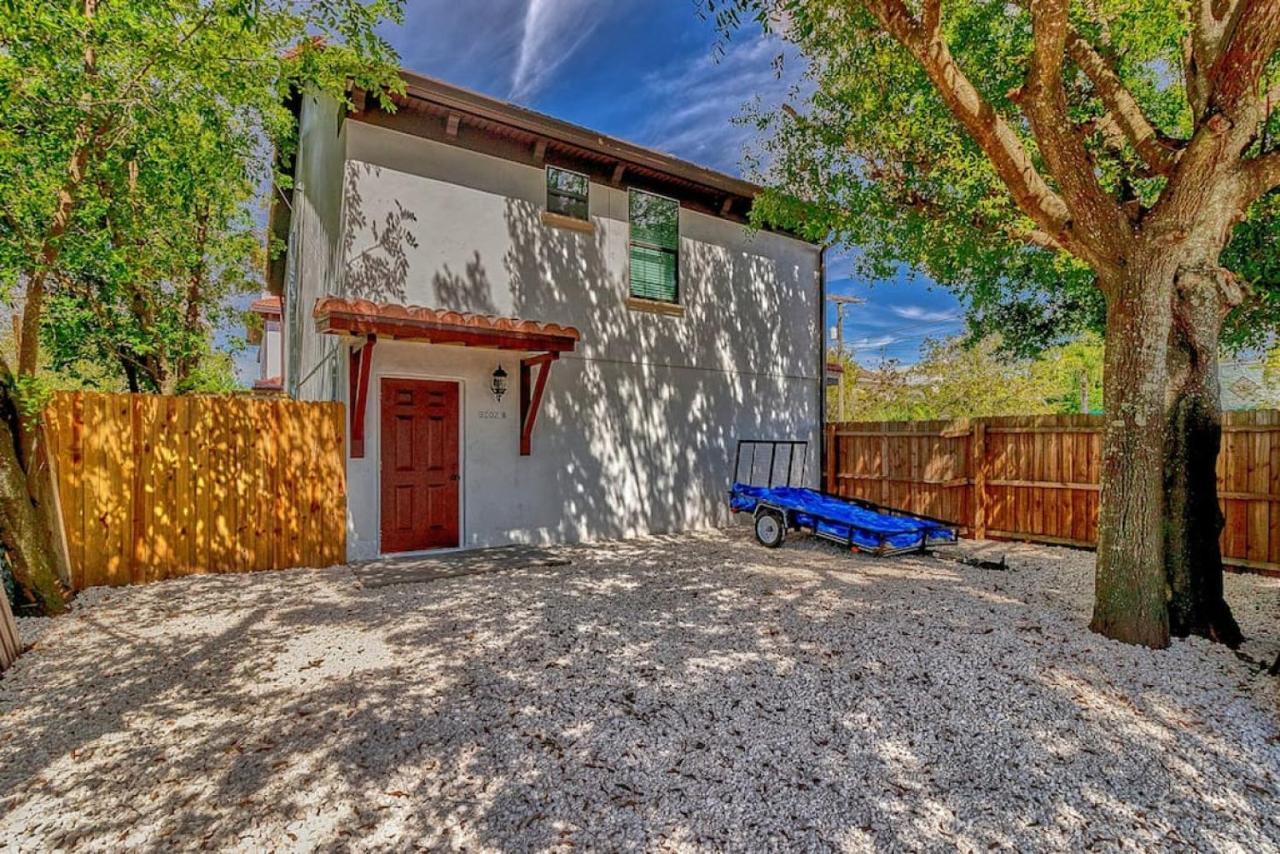 Cozy Haven Attached To Million Home - South Tampa Luaran gambar