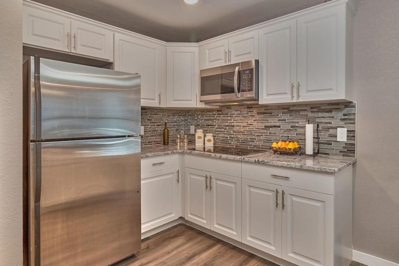 Cozy Haven Attached To Million Home - South Tampa Luaran gambar